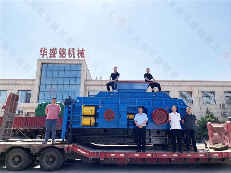 對輥選礦設備 對輥制砂機價格 對輥破碎機型號 液壓對輥制砂機生產(chǎn)廠家